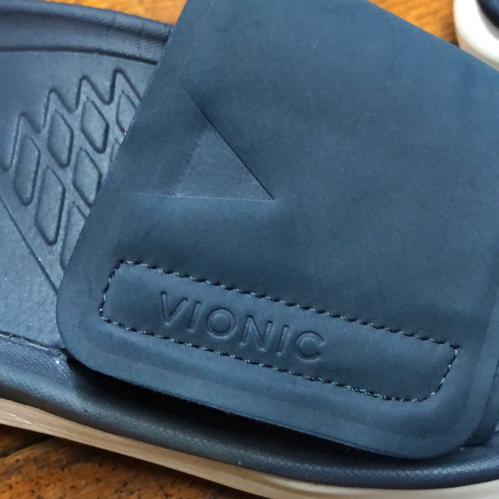 Vionic Rejuvenate Recovery Navy Sandal , USA size 6! Excellent condition - Picture 4 of 6
